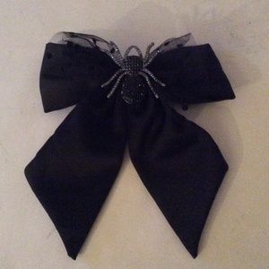 Hair Clip Black with Rhinestone Spider from Piper K